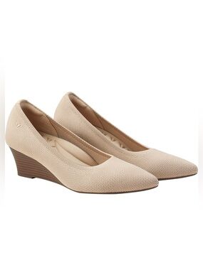 Vivaia Pointed Toe Aria Wedge Heels Comfort Slip On Almond Ivory Cream Size 42